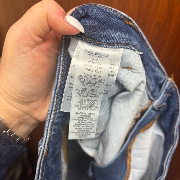 Good American Good Legs Jeans - Picture 11 of 11